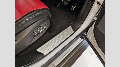 Range Rover Sport 40