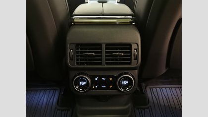 Range Rover Velar 21