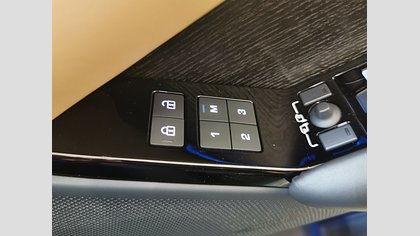 Range Rover Velar 29
