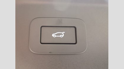Range Rover Velar 15