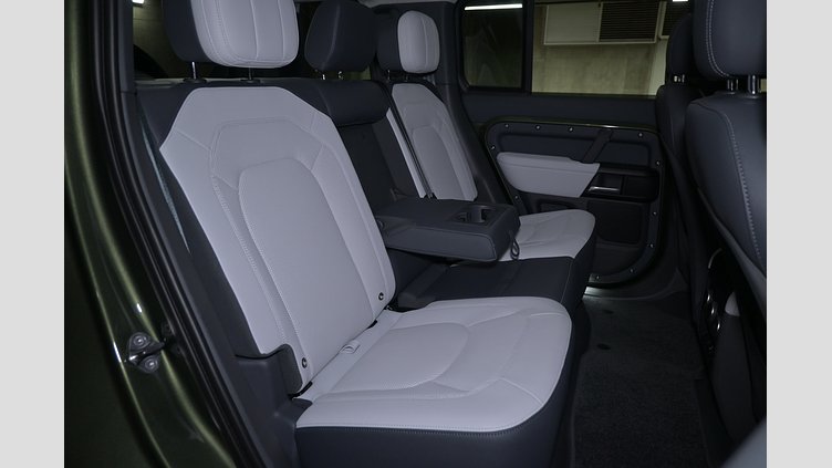 2025 認定中古車 Land Rover Defender 110 Woolstone Green 2.0L AJ200P Hi PHEV X-Dynamic HSE