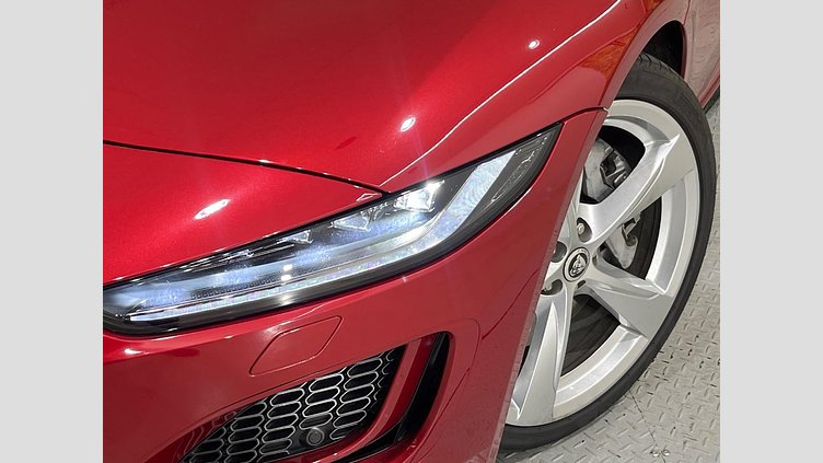 2023 認定中古車 Jaguar F-Type フィレンツェレッド P300 オートマチック 後輪駆動 F-TYPEクーペ R-DYNAMIC