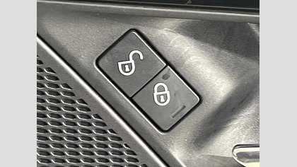 XE 38