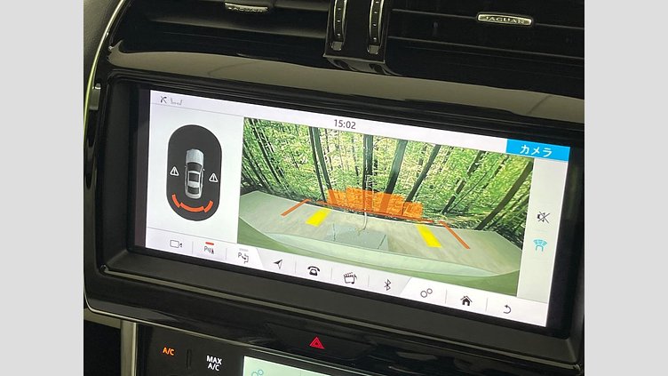 2019 認定中古車 Jaguar XE ユーロンホワイト D180 AWD AUTOMATIC 4 door Saloon SE