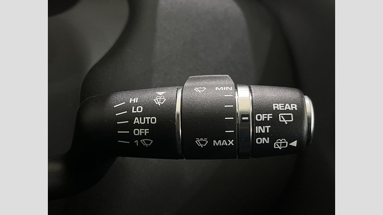 2018 認定中古車 Land Rover Range Rover Evoque Fuji White 2.0 litre i4D Diesel フリースタイル