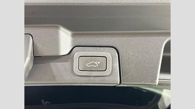 2018 認定中古車 Land Rover Range Rover Evoque Fuji White 2.0 litre i4D Diesel フリースタイル