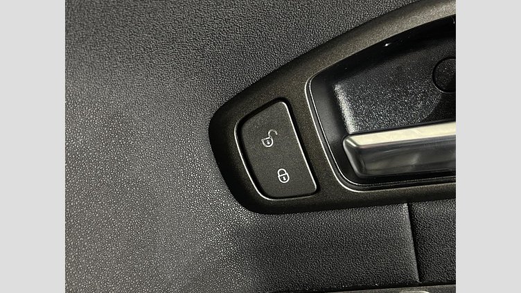2018 認定中古車 Land Rover Range Rover Evoque Fuji White 2.0 litre i4D Diesel フリースタイル