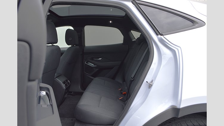 2021 認定中古車 Jaguar E-Pace Yulong White 2.0 litre i4D​ D200　Base