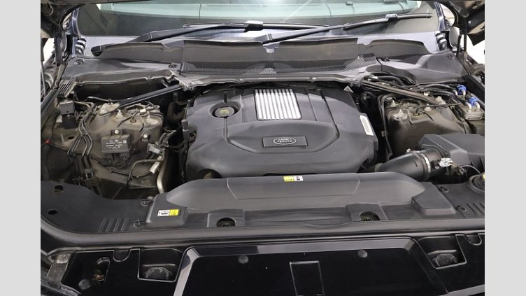 2020 認定中古車 Land Rover Range Rover Sport サントリーニブラック 3.0リッターTDV6ディーゼル（258 PS） HSE