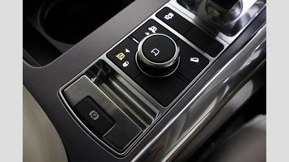 Range Rover Sport 32