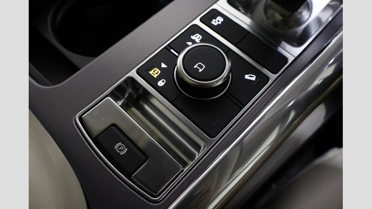 2020 認定中古車 Land Rover Range Rover Sport サントリーニブラック 3.0リッターTDV6ディーゼル（258 PS） HSE