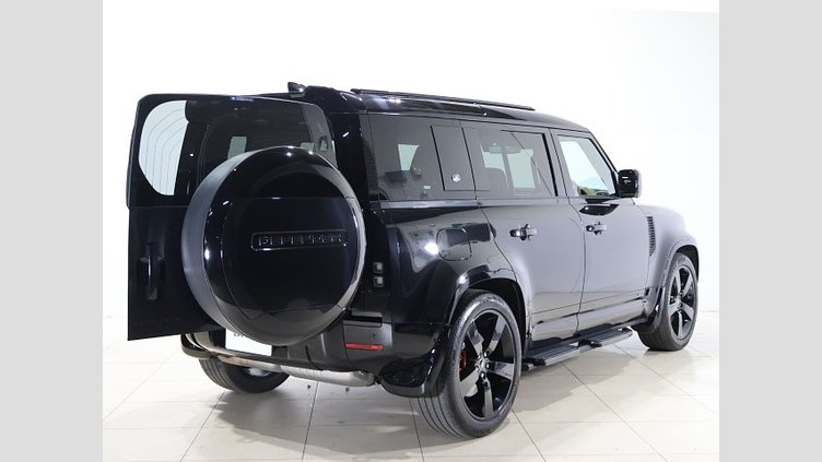 2022 認定中古車 Land Rover Defender 110 サントリーニブラック D300 AWD（AT） X