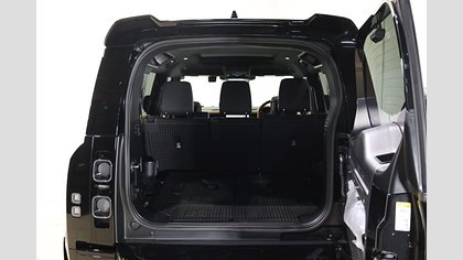 Defender 110 19