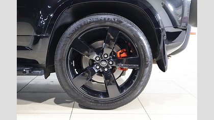 Defender 110 8