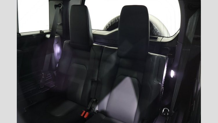 2022 認定中古車 Land Rover Defender 110 サントリーニブラック D300 AWD（AT） X