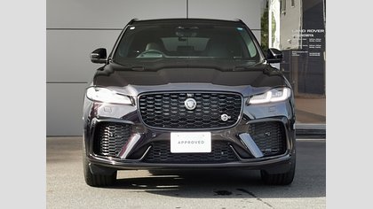 F-Pace 7