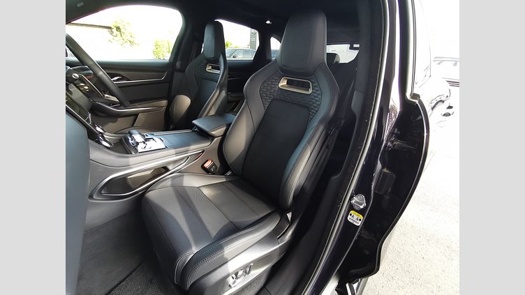 2022 認定中古車 Jaguar F-Pace SVO Premium Palette Yellow V8 SVR