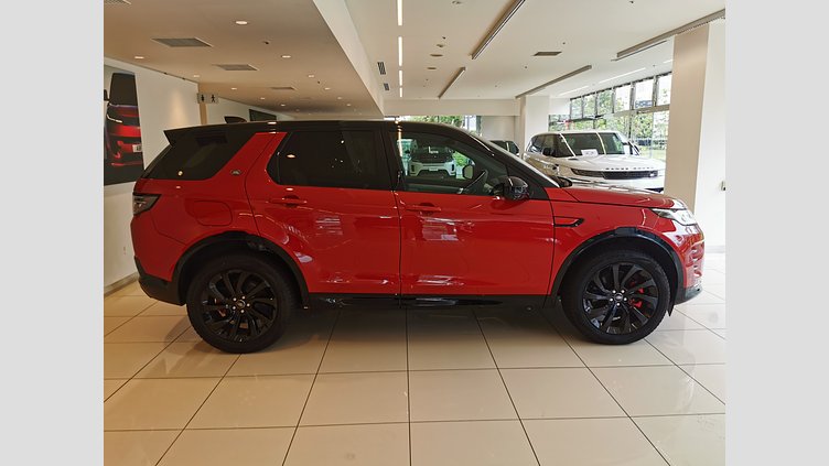 2024 認定中古車 Land Rover Discovery Sport フィレンツェレッド プラグインハイブリッド（ガソリン） 標準ホイール Dynamic HSE