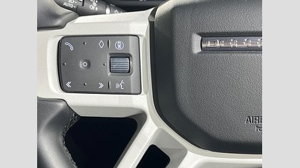 Defender 90 33
