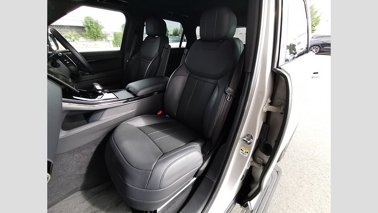 2024 認定中古車 Land Rover Range Rover Sport ボラスコグレイ D300マイルドハイブリッド スタンダードホイールベース Dynamic SE