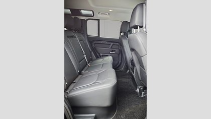 Defender 110 18