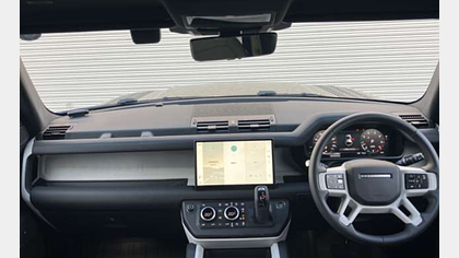 Defender 110 3
