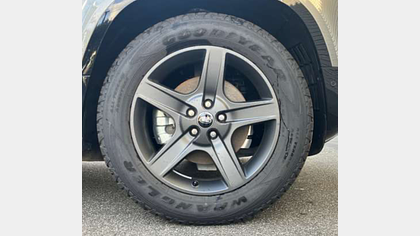 Defender 110 8