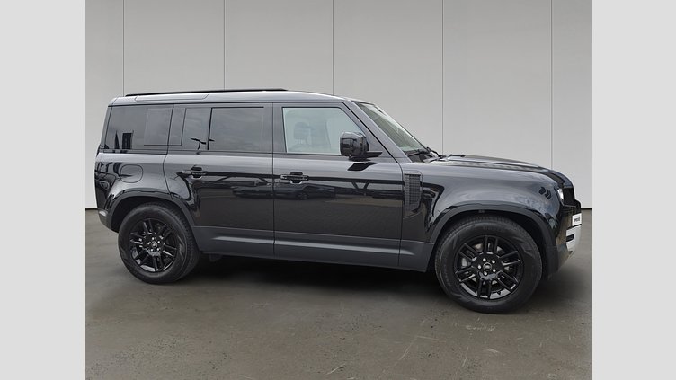 2025 Approved Land Rover Defender 110 Santorini Black 3.0 litre i6D​ AWD Auto S 110