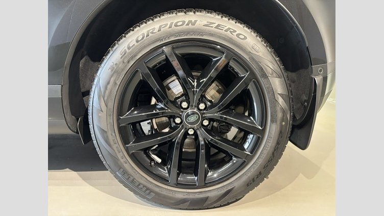 2025 認定中古車 Land Rover Range Rover Evoque サントリーニブラック D200マイルドハイブリッド（ディーゼル） SWB S