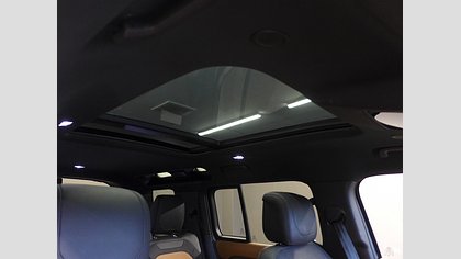 Defender 110 14