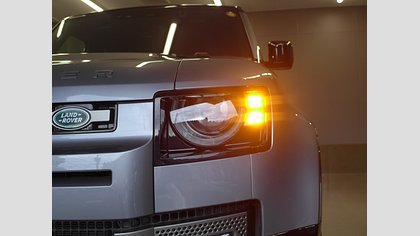 Defender 110 9