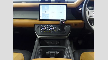 Defender 110 37