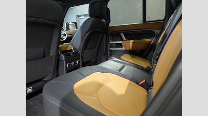 Defender 110 33