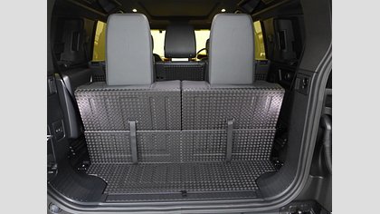Defender 110 64