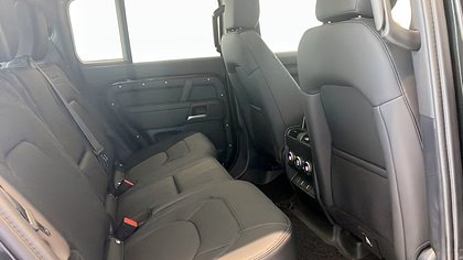 Defender 130 11
