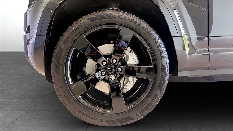 2026 Ny Land Rover Defender 130 Santorini Black D250 Diesel Mild Hybrid D250 X-Dynamic SE
