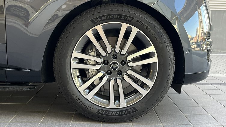 2025 認證中古車 Land Rover Range Rover (1EH)Varesine雷瓦澤藍 P400 汽油 (輕油電混合) 標準軸距 SE