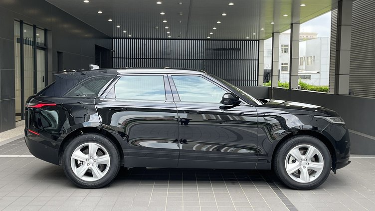 2024 認證中古車 Land Rover Range Rover Velar Santorini Black 2.0 litre i4P​ Standard Wheelbase S