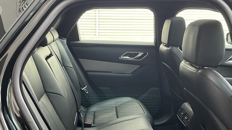 2024 認證中古車 Land Rover Range Rover Velar Santorini Black 2.0 litre i4P​ Standard Wheelbase S