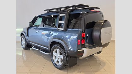 Defender 110 3