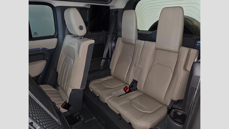 2020 Seminuevos Approved Land Rover Defender 110 Tasman Blue 3.0 litre i6P​ SE