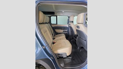 Defender 110 14