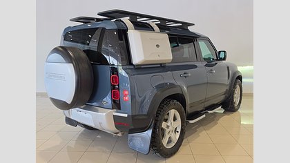 Defender 110 5