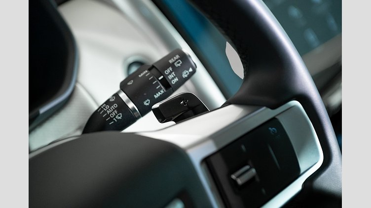 2024 Apstiprināts Land Rover Discovery Eiger Grey 3.0 litre i6D​ Dynamic SE D250