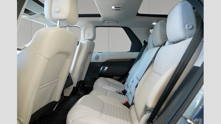 2024 Apstiprināts Land Rover Discovery Eiger Grey 3.0 litre i6D​ Dynamic SE D250