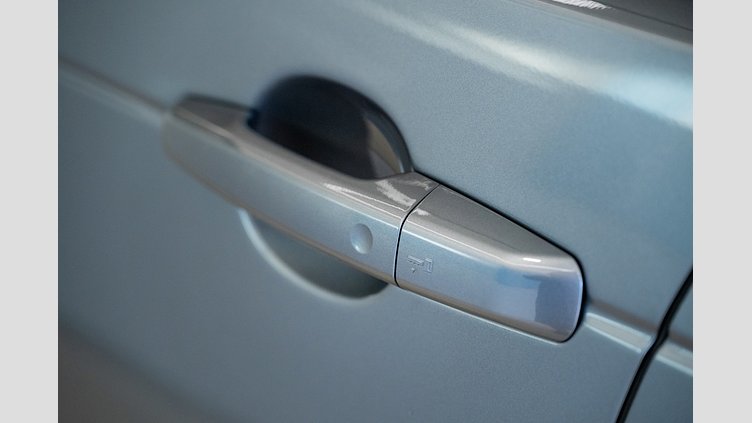 2024 Apstiprināts Land Rover Discovery Eiger Grey 3.0 litre i6D​ Dynamic SE D250