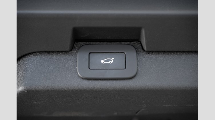 2024 Apstiprināts Land Rover Discovery Eiger Grey 3.0 litre i6D​ Dynamic SE D250