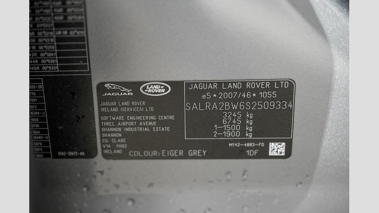 2024 Apstiprināts Land Rover Discovery Eiger Grey 3.0 litre i6D​ Dynamic SE D250