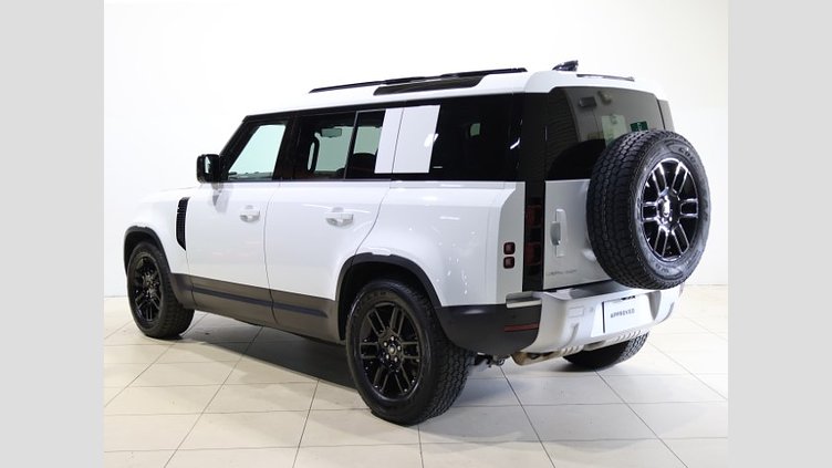 2025 認定中古車 Land Rover Defender 110 フジホワイト D350 ディーゼルマイルドハイブリッド S
