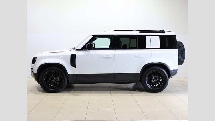 2025 認定中古車 Land Rover Defender 110 フジホワイト D350 ディーゼルマイルドハイブリッド S
